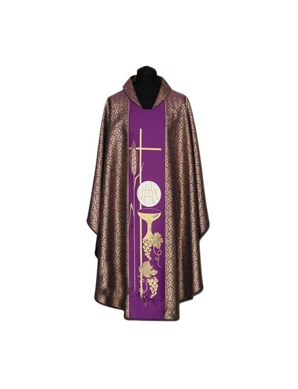 Purple chasuble + gold ornament (54A)