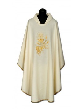 Casulla bordada (85A)