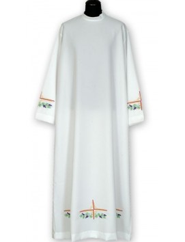 Alva de sacerdote bordada
