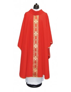 Chasuble with crosses red