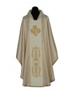 Gold chasuble, embroidered (019)