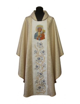 Embroidered chasuble of MB of Czestochowa (1)
