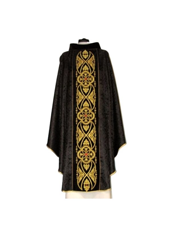 Chasuble with rosette black - embroidered velvet belt (7)