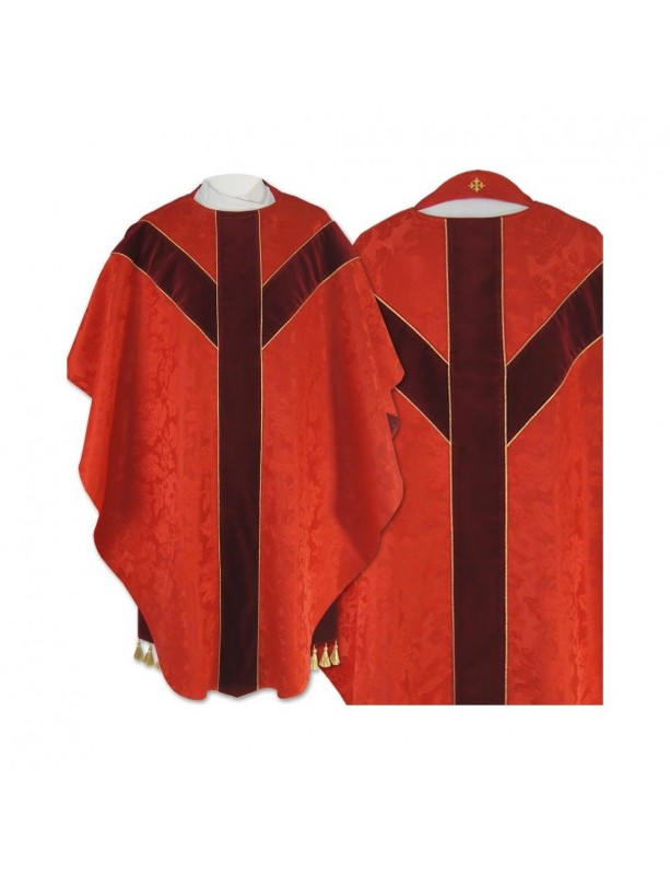 Semi Gothic chasuble - red jacquard (55)