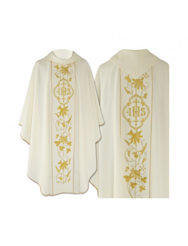 Gothic ecru chasuble embroidered - plain fabric (46)