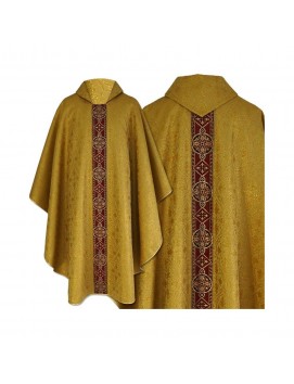 Gothic gold chasuble - brocade fabric (72)