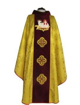 Embroidered chasuble of the Sacrificial Lamb - fabric velvet