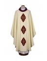 Chasuble ecru with embroidered velvet applications (12)