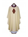 Chasuble ecru with embroidered velvet application (13)