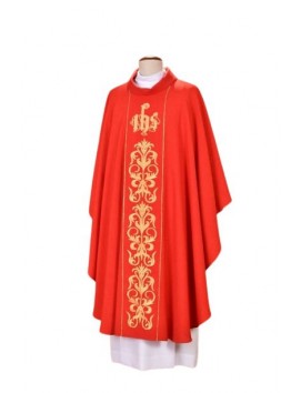 Embroidered red chasuble - IHS (26)