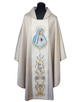 Chasuble with the image of the Virgin Mary - rich embroidery