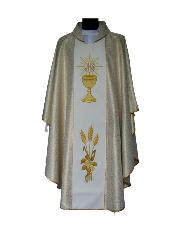 Embroidered chasuble, convex embroidery - chalice, ears