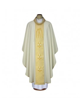 Embroidered chasuble with Holy Family symbolism (31)