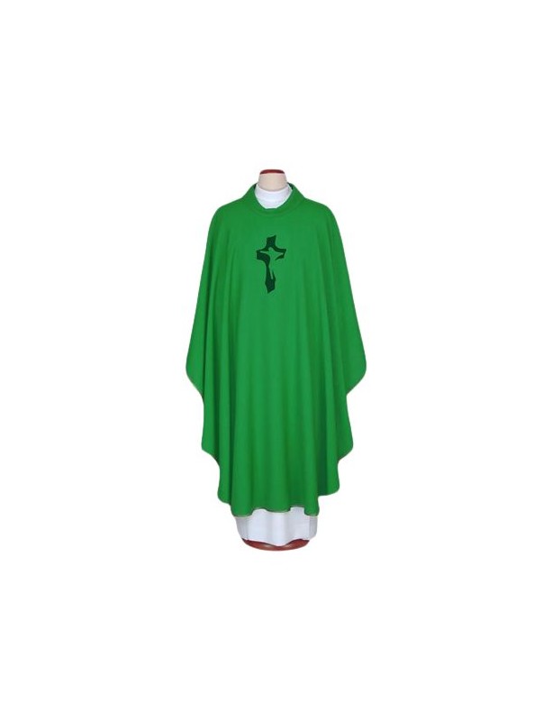 Green embroidered chasuble - Cross (81)