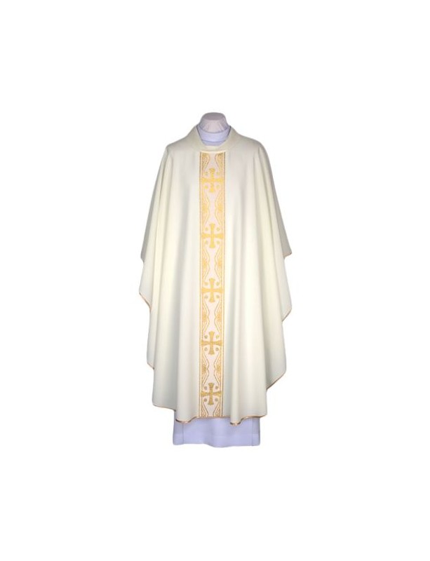 Chasuble ecru with decorative woven belt (90)
