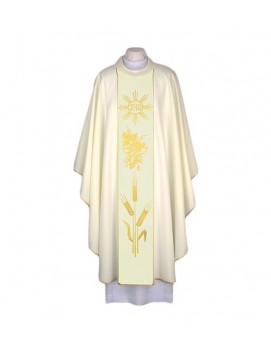Chasuble ecru with IHS - woven decorative belt (93)