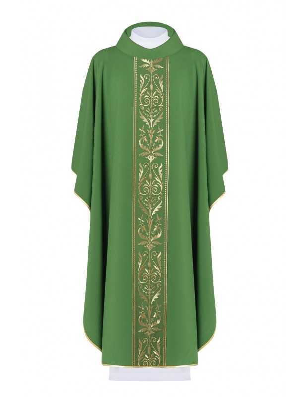 Embroidered chasuble with decorative belt - green (H4)