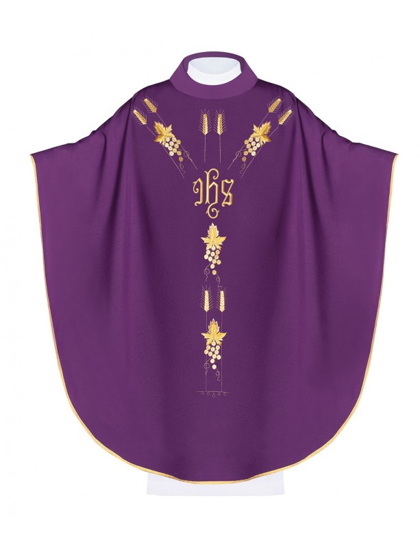 Chasuble brodée avec symbole IHS raisin - violet (H13)