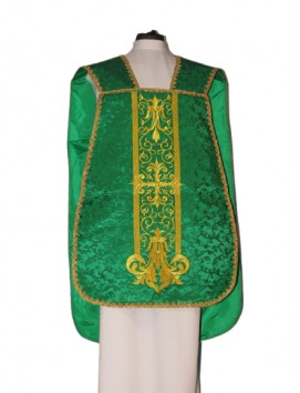 Roman chasuble green velvet (47)