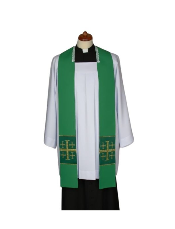 Stola verde, corta, con croci cucite (5)