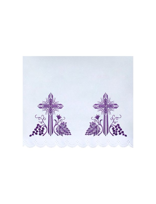 Nappe d'autel brodée