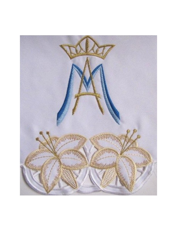 Nappe mariale brodée
