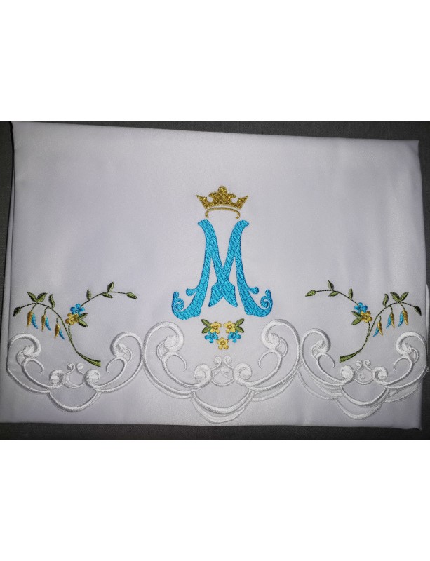 Nappe mariale brodée