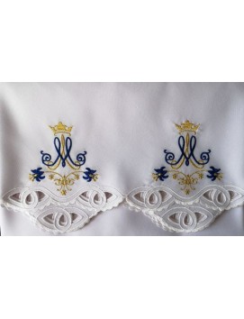 Nappe mariale brodée (87)