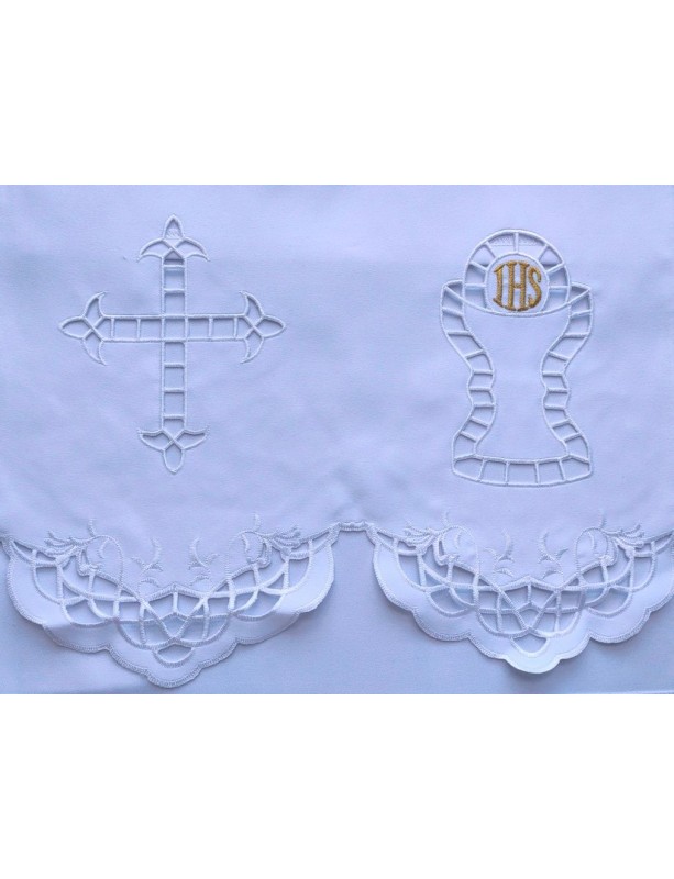 Haftowany obrus ołtarzowy - wzór eucharystyczny