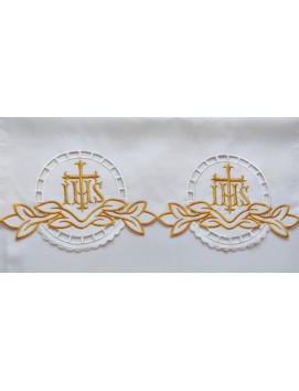 Haftowany obrus ołtarzowy - wzór eucharystyczny