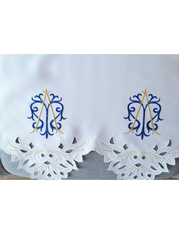 Nappe d'autel brodée - motif marial