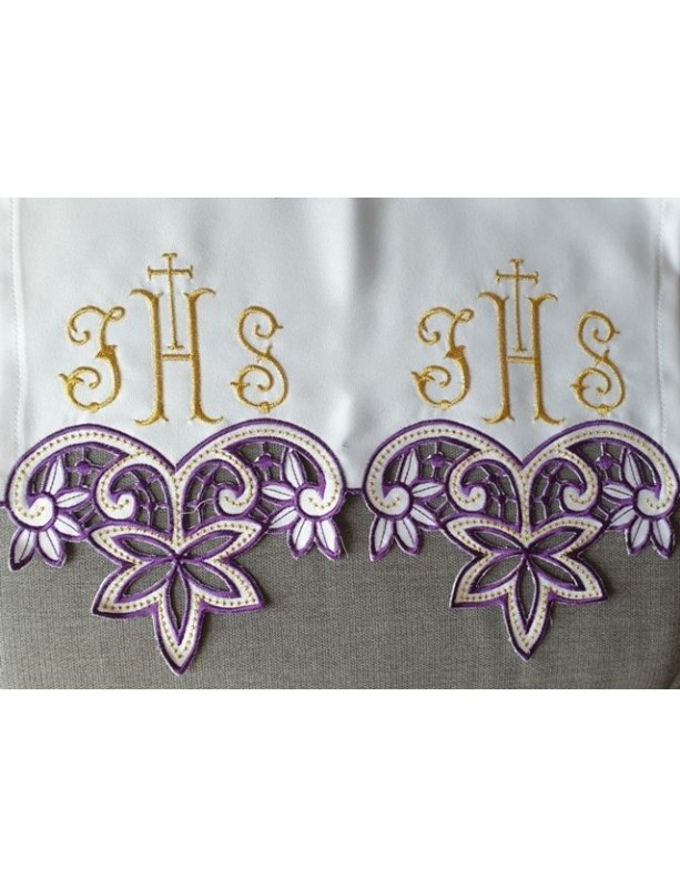 Nappe d'autel brodée - motif eucharistique