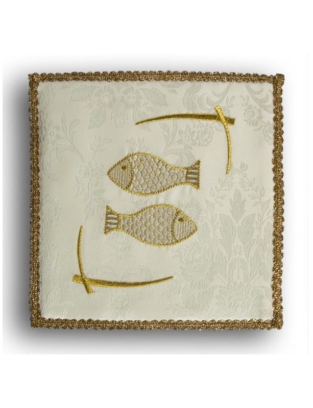 Embroidered ecru chalice pall - Fish