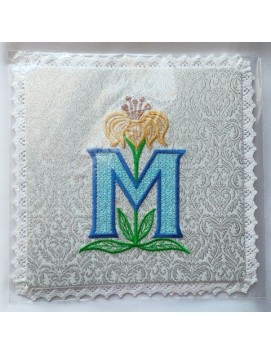 Besticktes Kelchdeckchen M Marienmuster