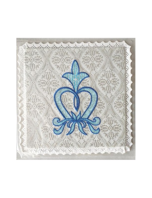 Pale brodé motif marial M