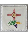 Chalice pall embroidered ecru - IHS
