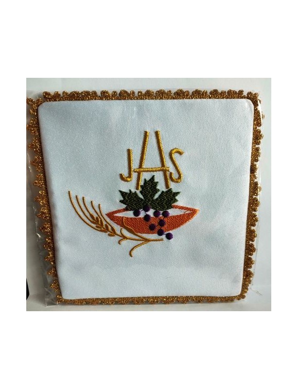 Pale brodé motif eucharistique