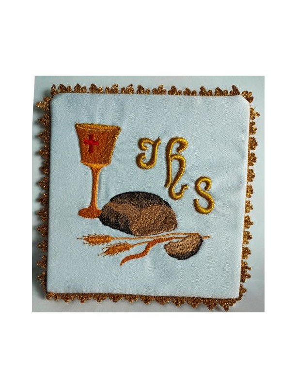Embroidered chalice pall gold IHS, bread, chalice (33).