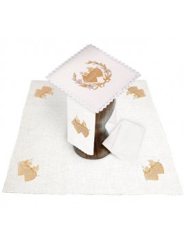 Chalice linen set, embroidered - Crowned hearts (2)
