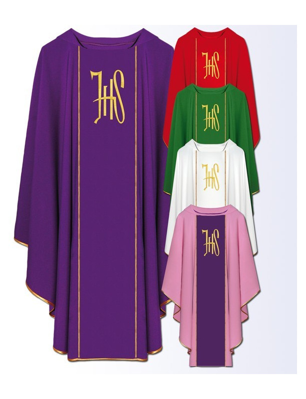 Chasuble brodée sur le devant