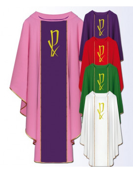 Chasuble embroidery on the front