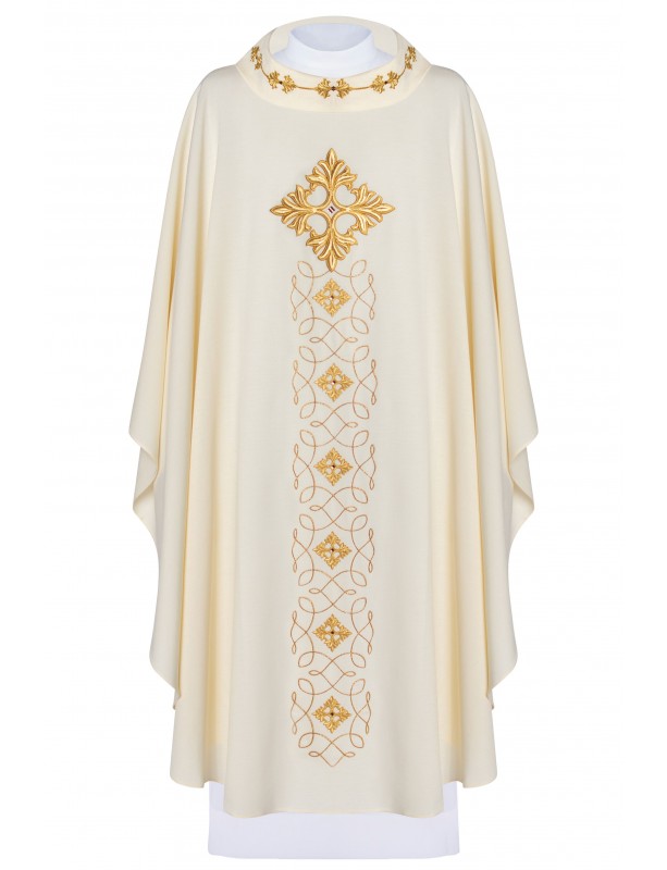 Φελόνιο πλούσια κεντημένο, διακοσμητικοί λίθοι - εκρού