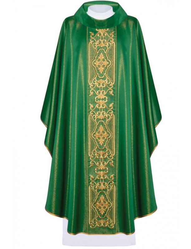 Casulla ricamente bordada, tejido brillante - verde (H78)