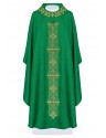 Chasuble richly embroidered, shining fabric - green (H82)