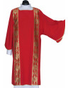 Dalmatic red color