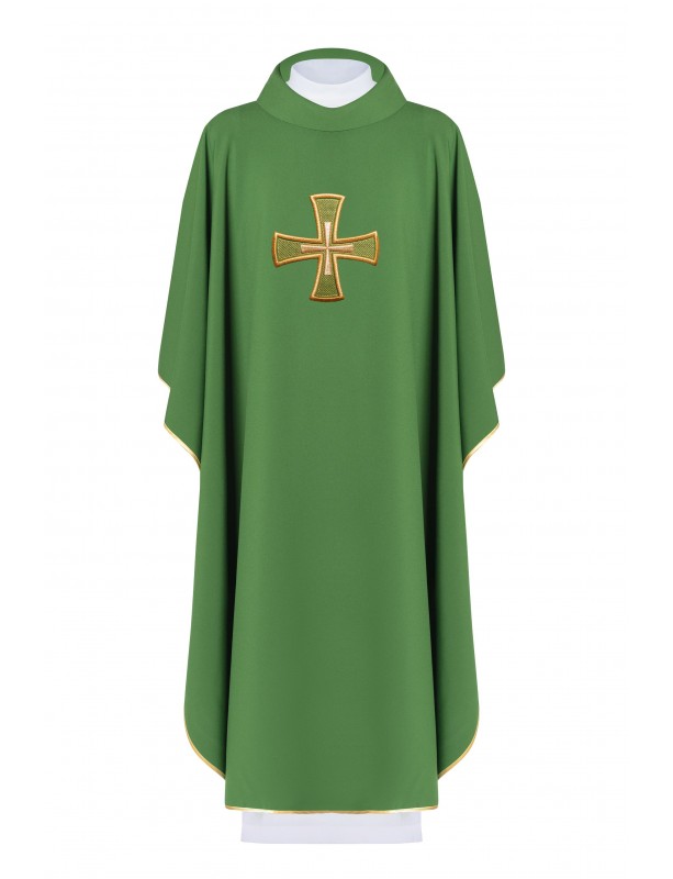 Chasuble embroidered with the symbol of the cross - green (H124)