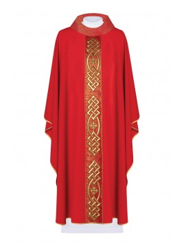 Chasuble richly embroidered - red (H156)
