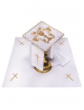Chalice linen set embroidered chalice (65H)