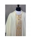 Gothic ecru chasuble with woven stripes (5K)