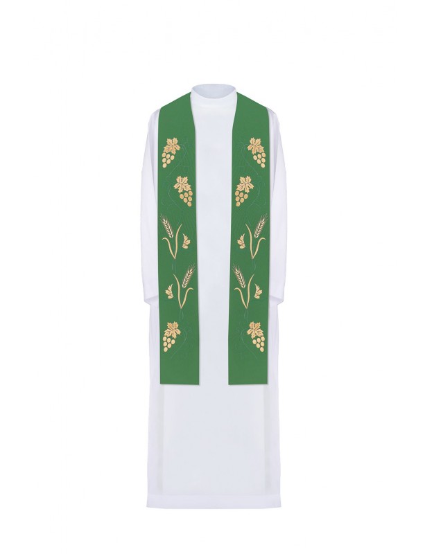 Embroidered green priest's stole (8H)